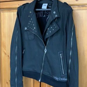 Black knit lightweight jacket, Large.